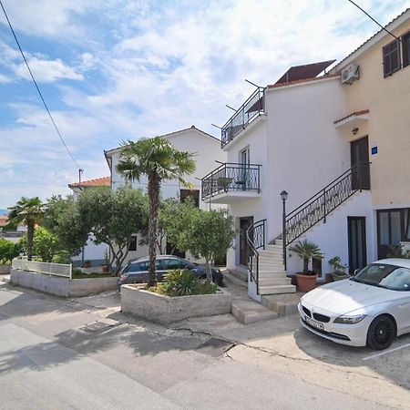Guesthouse Kate Trogir Exterior foto